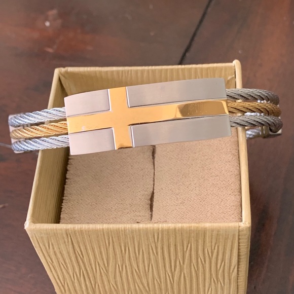 Men’s Cross Bracelet - Picture 1 of 6
